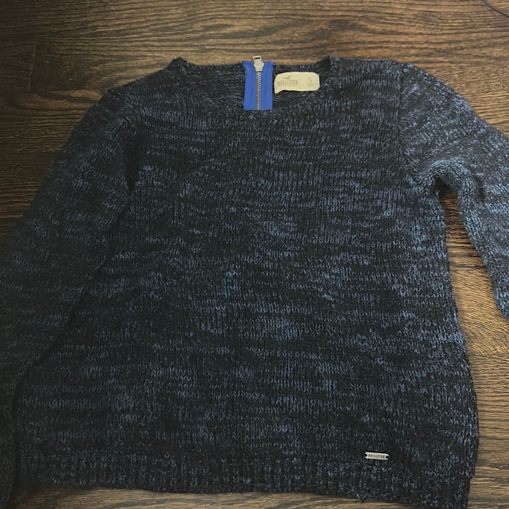 Hollister Knit Sweater